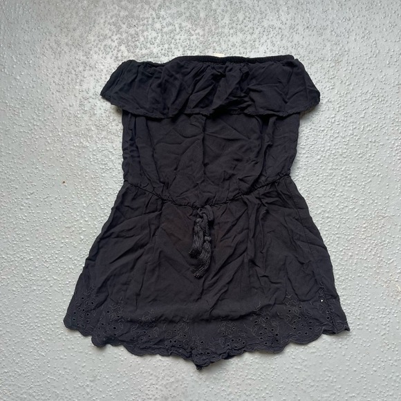 Mossimo Romper Strapless Ruffle Eyelet Black Casual Summer XS - Picture 1 of 5